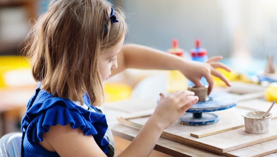 آموزش سفالگری کودکان