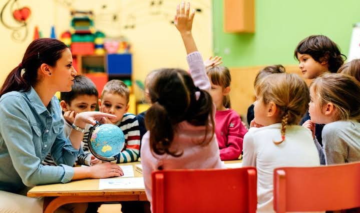 بهترین کتاب آموزش شعر به کودکان